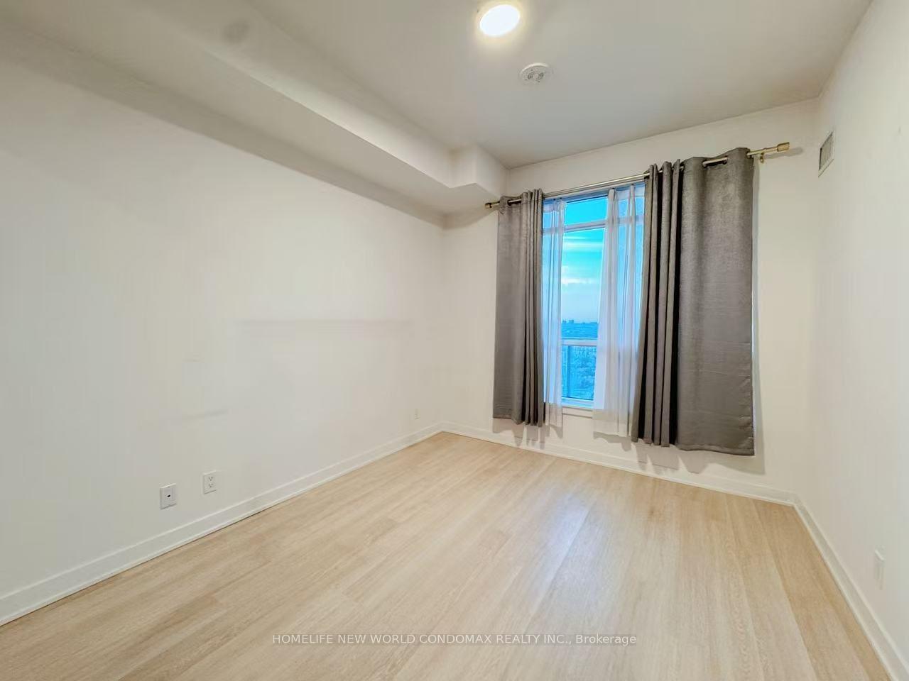 Photo 8 of Unit 2006, 30 Upper Mall Way, Vaughan, Brownridge — HOMEH