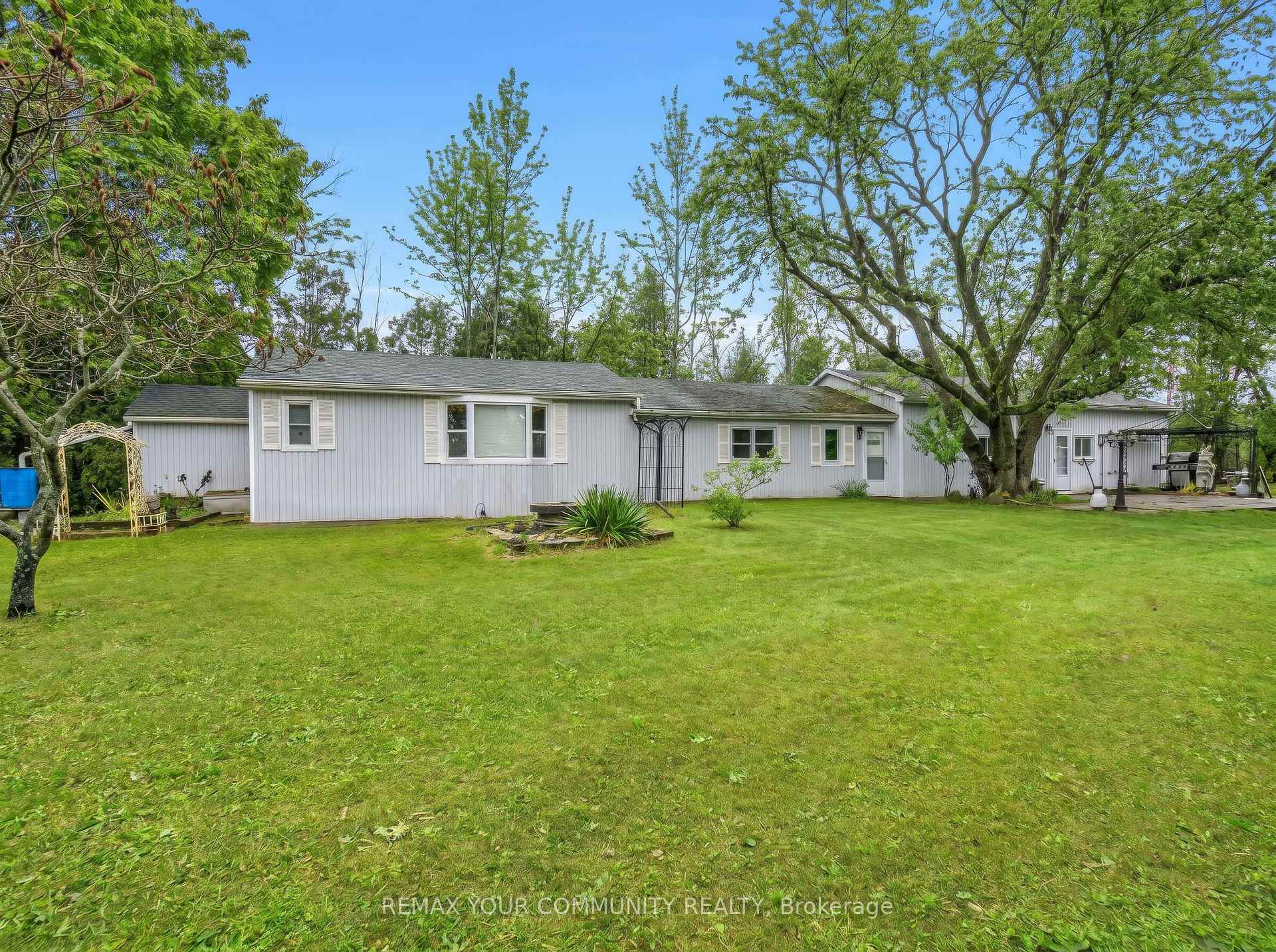 Photo 7 of 700 Catering Road S, Georgina, Baldwin — HOMEH