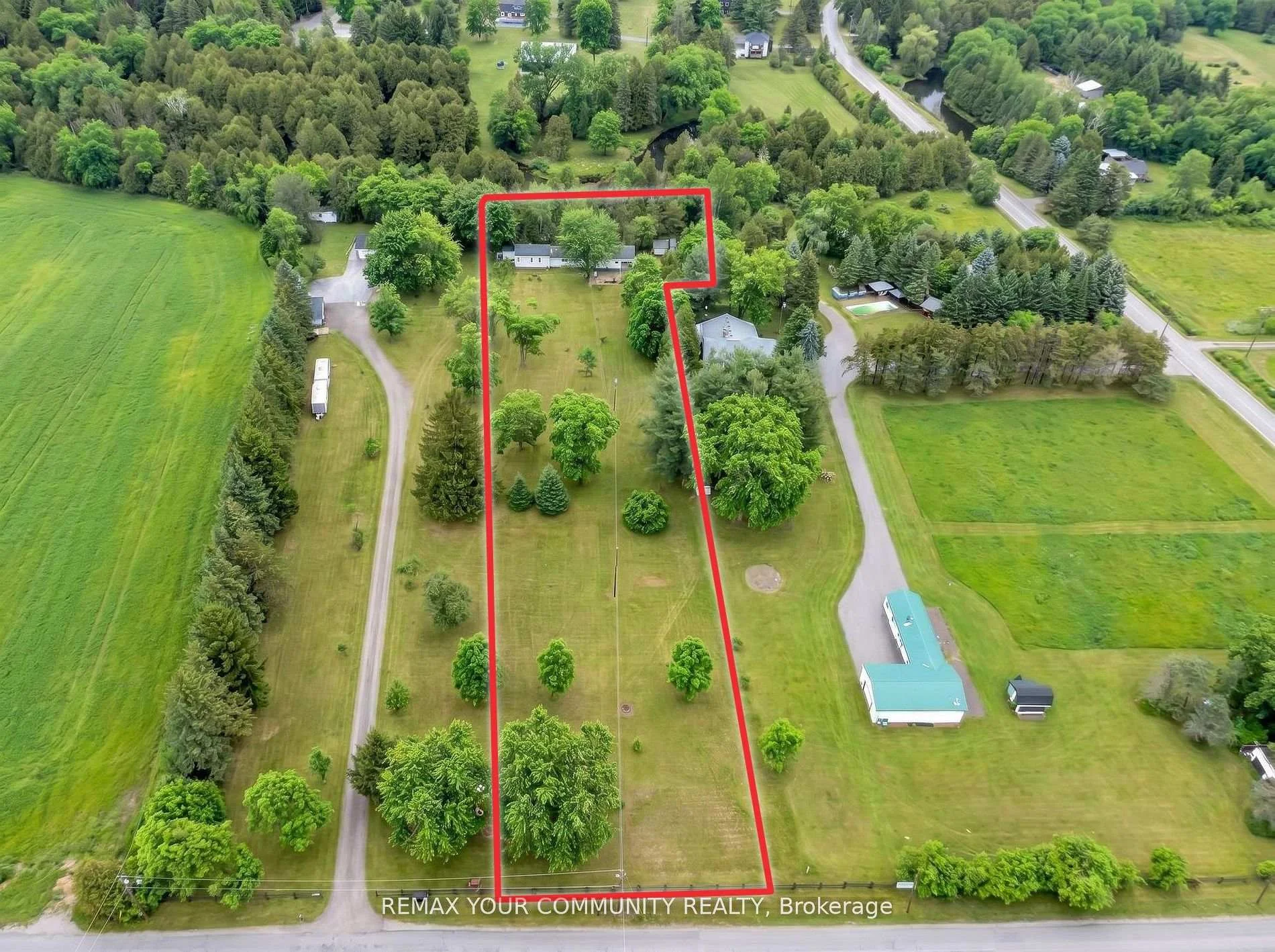 Photo 1 of 700 Catering Road S, Georgina, Baldwin — HOMEH