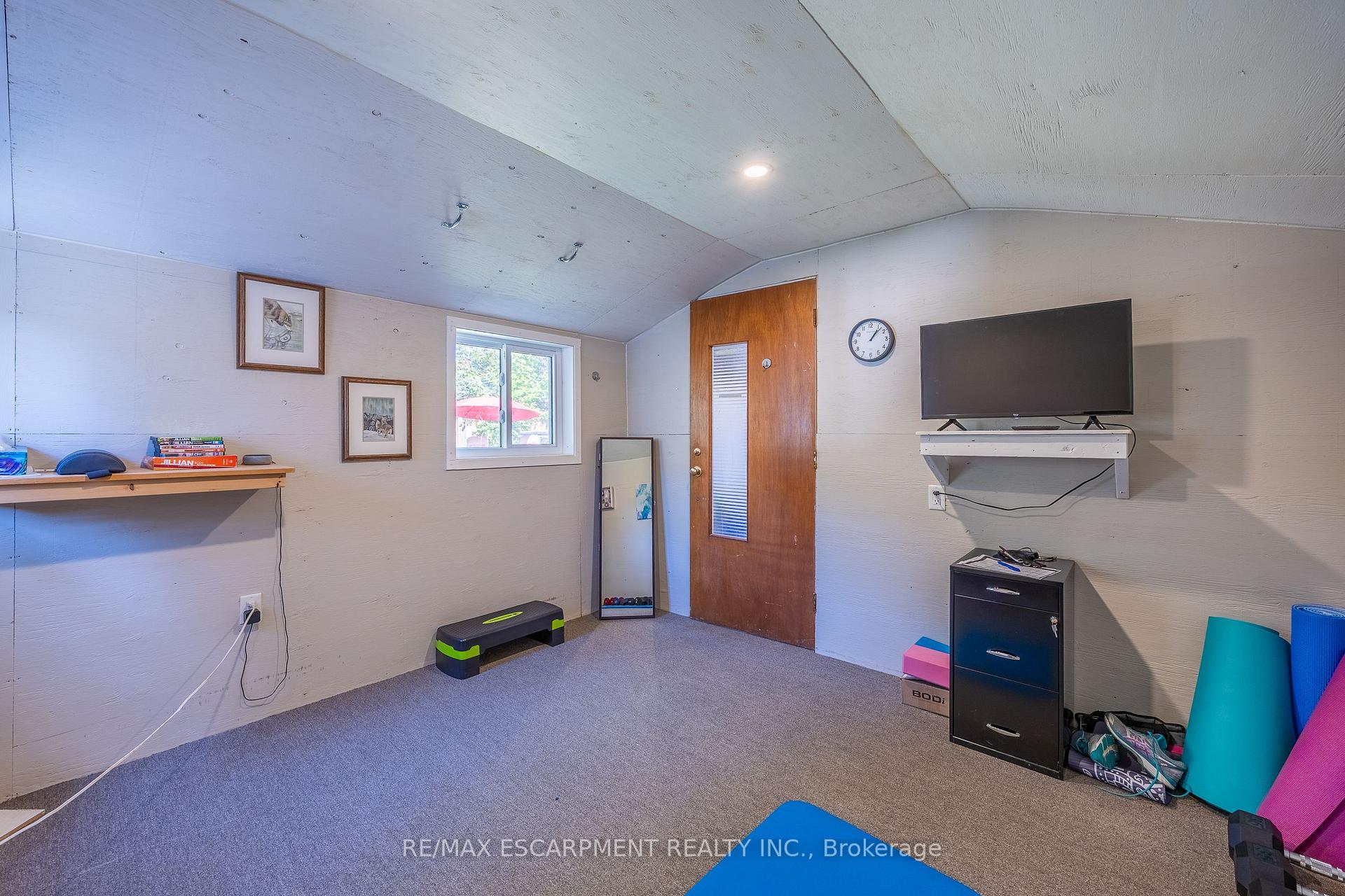 Photo 27 of 30 Gibson Drive, Norfolk, Simcoe — HOMEH