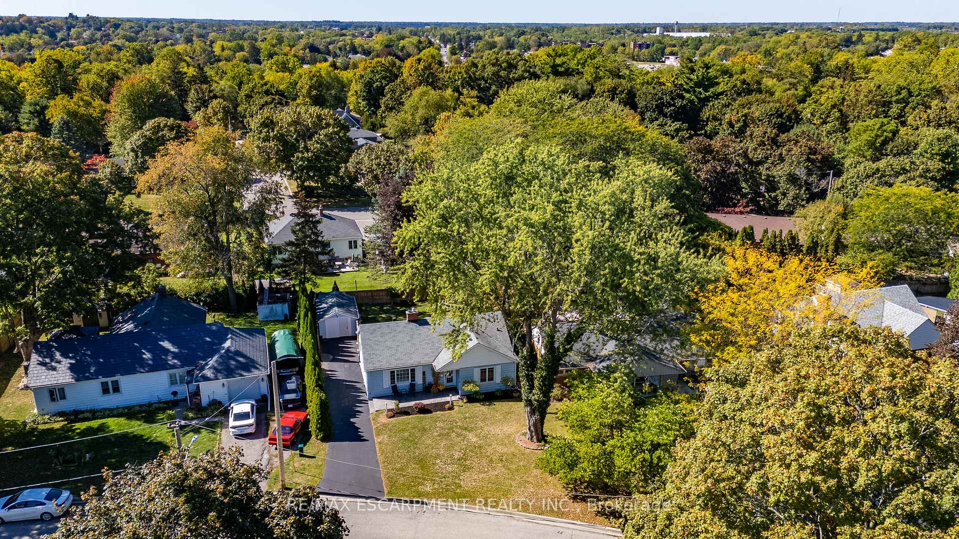 Photo 30 of 30 Gibson Drive, Norfolk, Simcoe — HOMEH