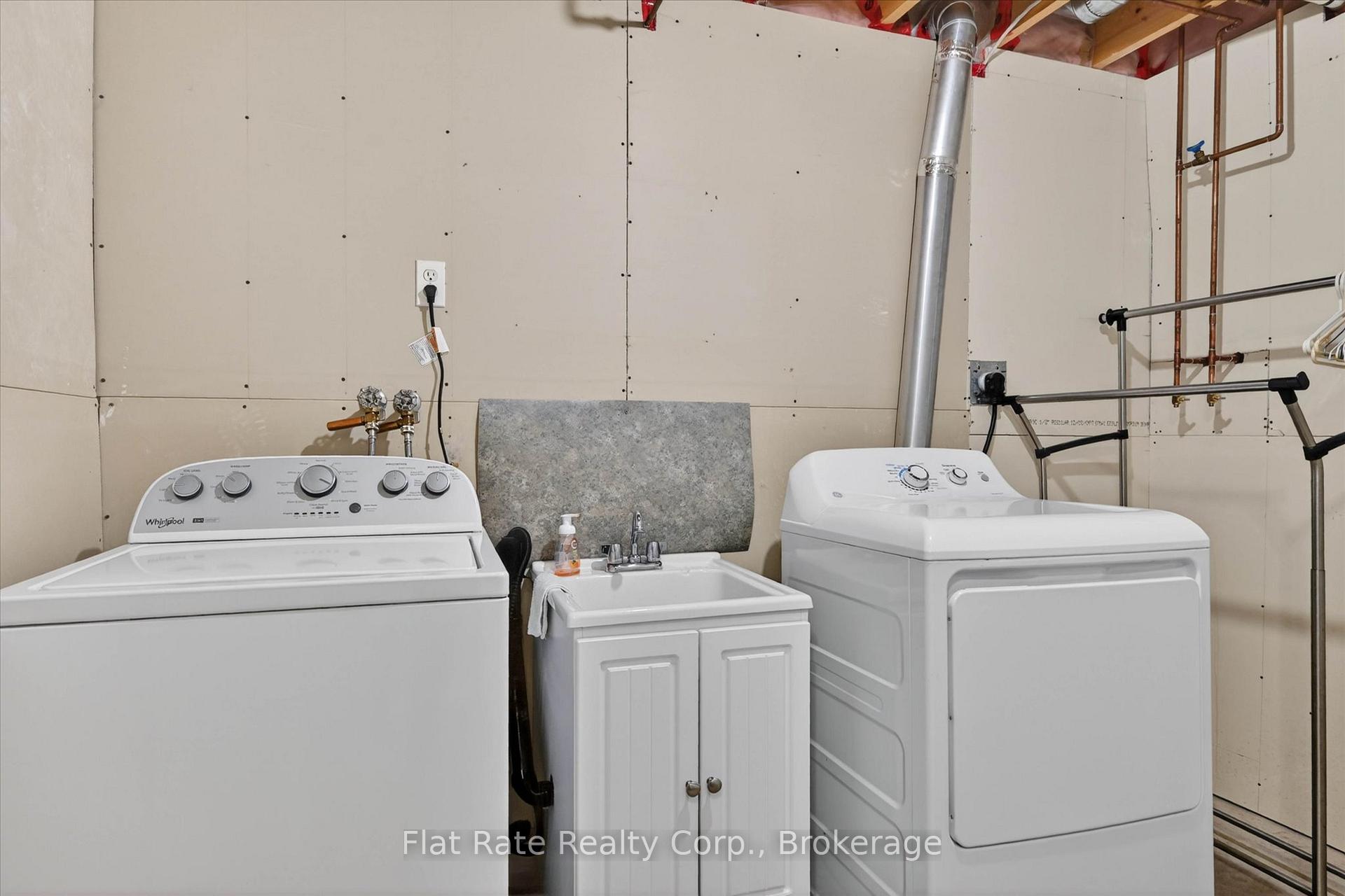 Photo 43 of 129 Dumble Avenue, Peterborough, Northcrest Ward 5 — HOMEH