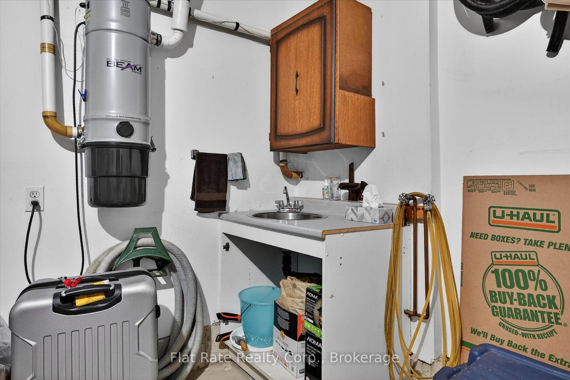 Photo 46 of 129 Dumble Avenue, Peterborough, Northcrest Ward 5 — HOMEH