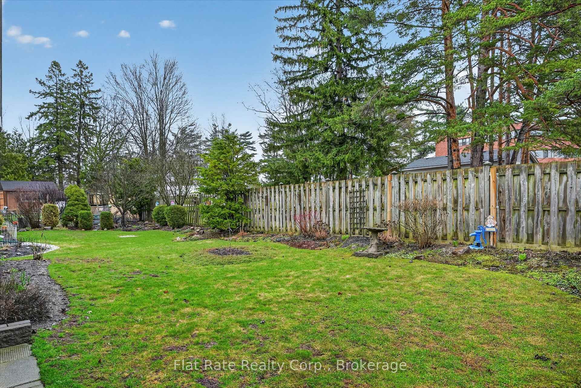 Photo 47 of 129 Dumble Avenue, Peterborough, Northcrest Ward 5 — HOMEH