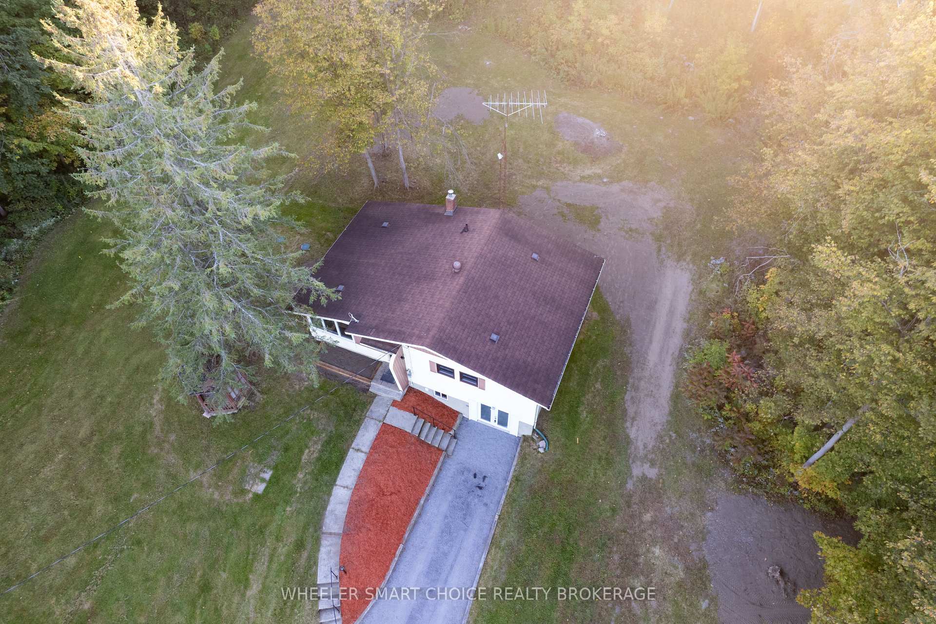 Photo 4 of 4344 138 Highway, South Stormont, South Stormont (Cornwall) Twp — HOMEH
