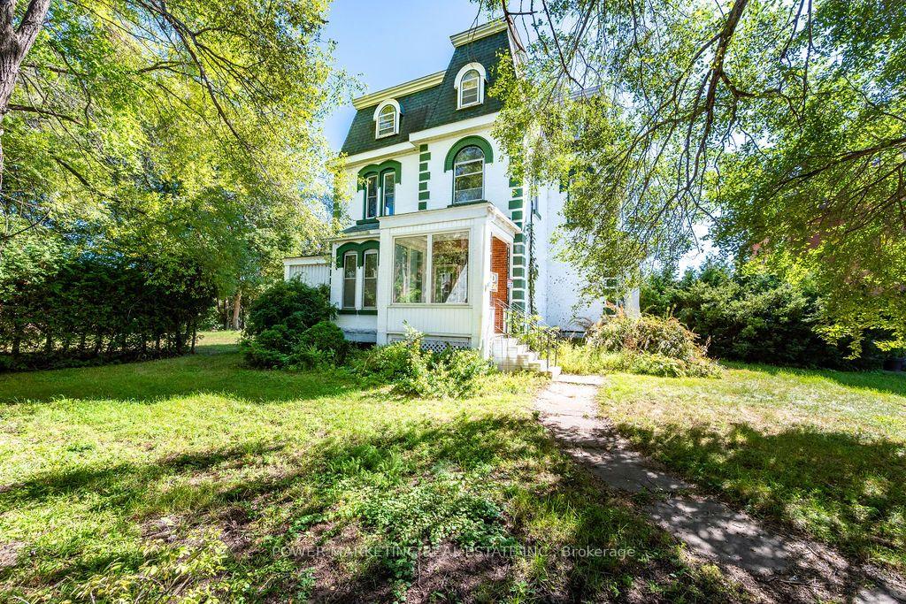 Photo of 247 Victoria Street