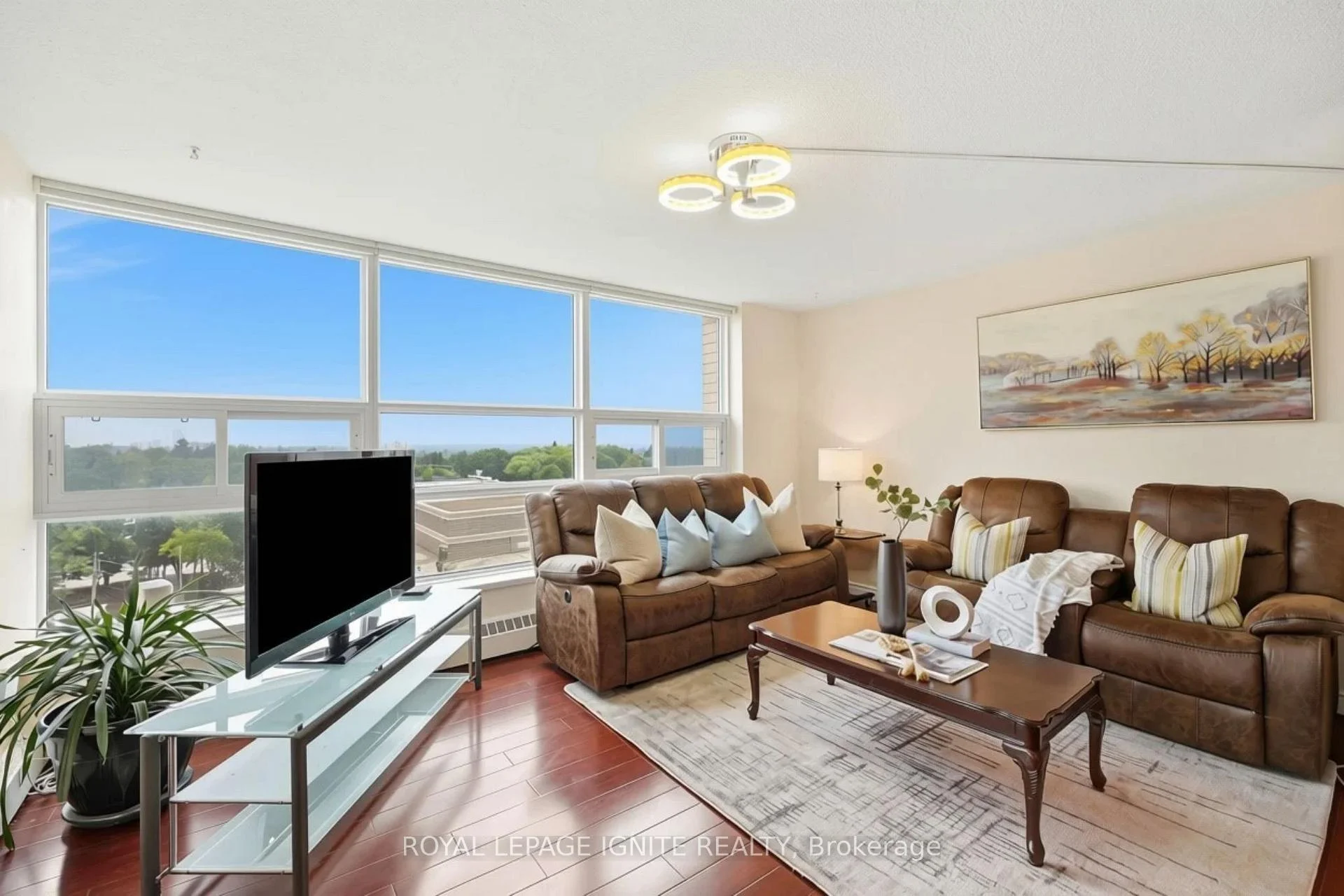 Photo 6 of Unit 1712, 3380 Eglinton Avenue E, Scarborough, Scarborough Village — HOMEH
