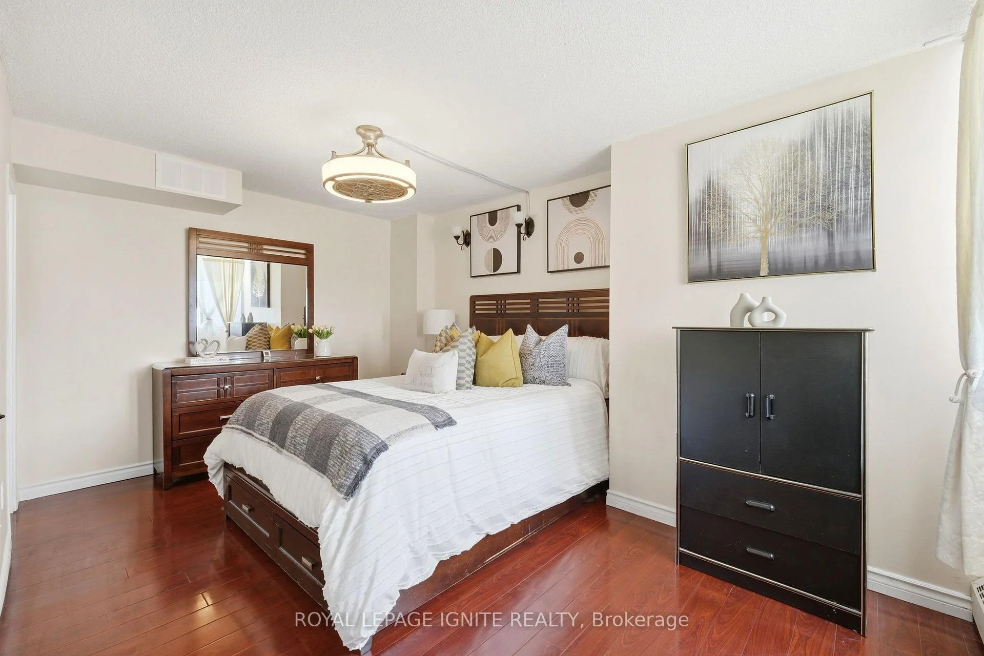 Photo 22 of Unit 1712, 3380 Eglinton Avenue E, Scarborough, Scarborough Village — HOMEH