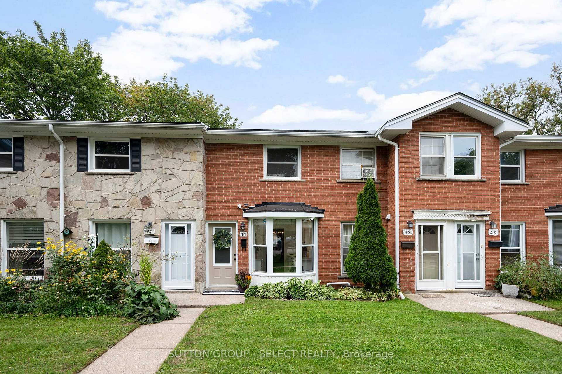 Photo of Unit 30, 44 Arbour Glen Crescent
