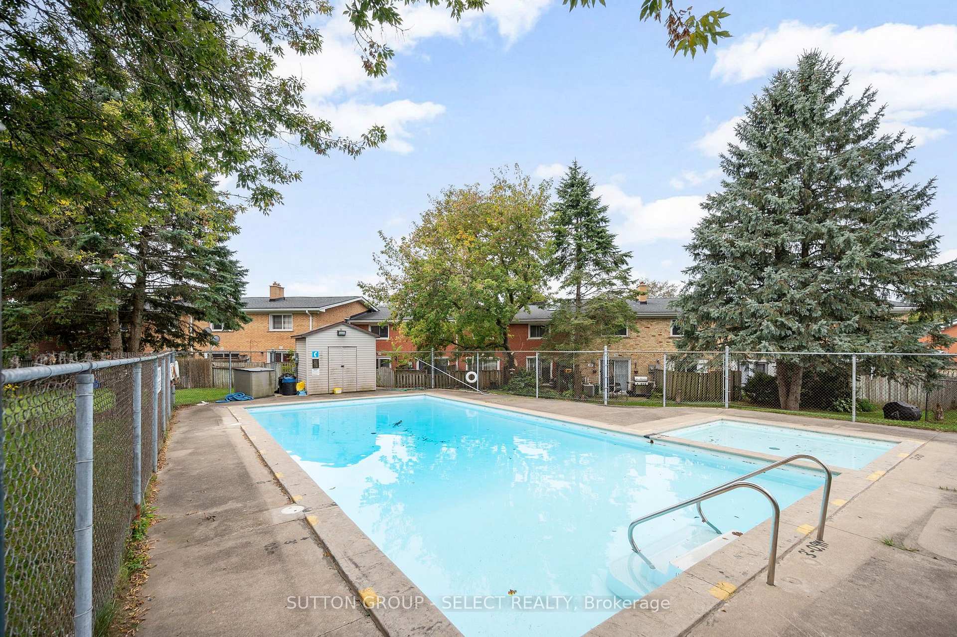 Photo 24 of Unit 30, 44 Arbour Glen Crescent, London, East A — HOMEH