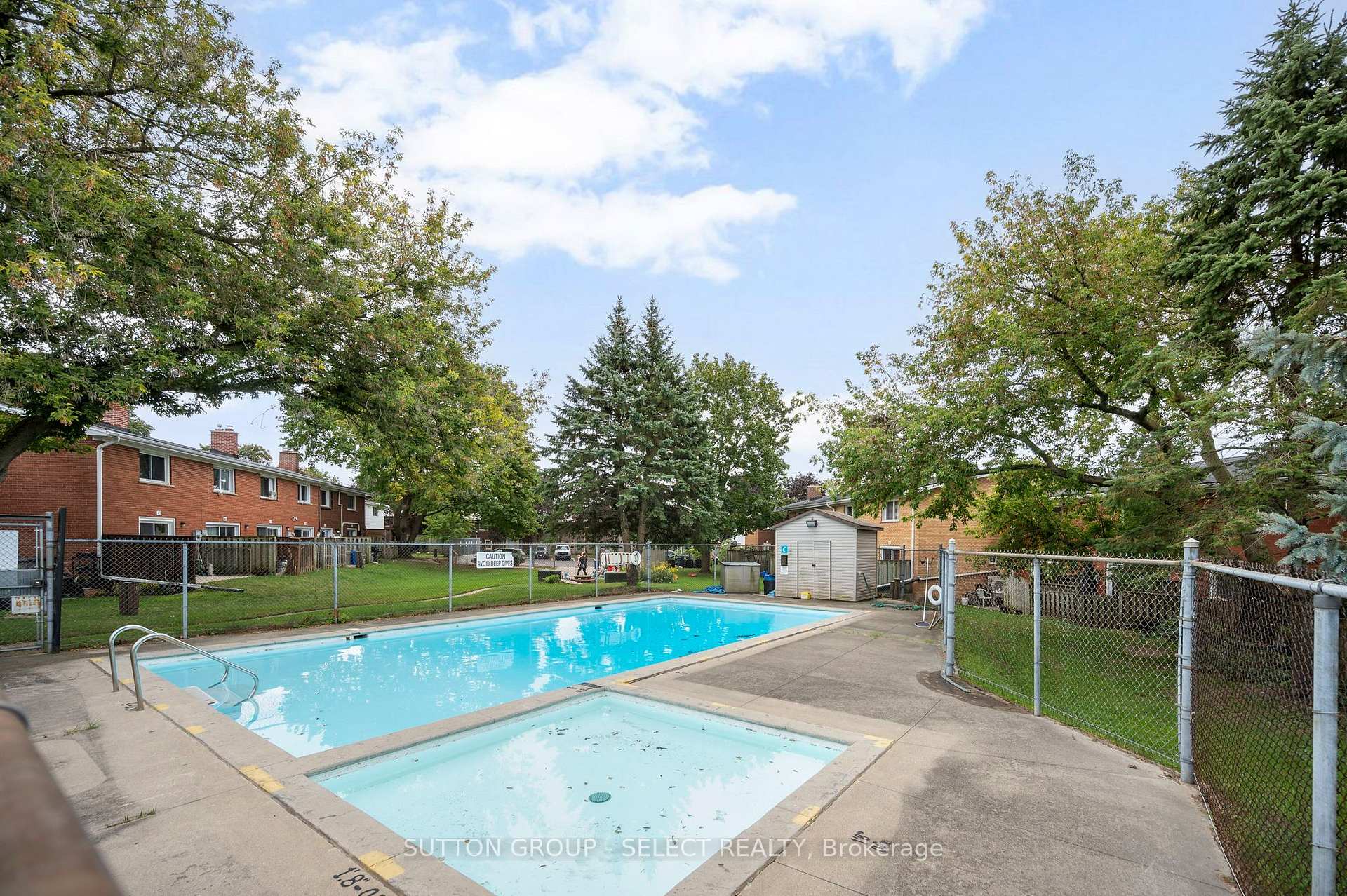 Photo 25 of Unit 30, 44 Arbour Glen Crescent, London, East A — HOMEH