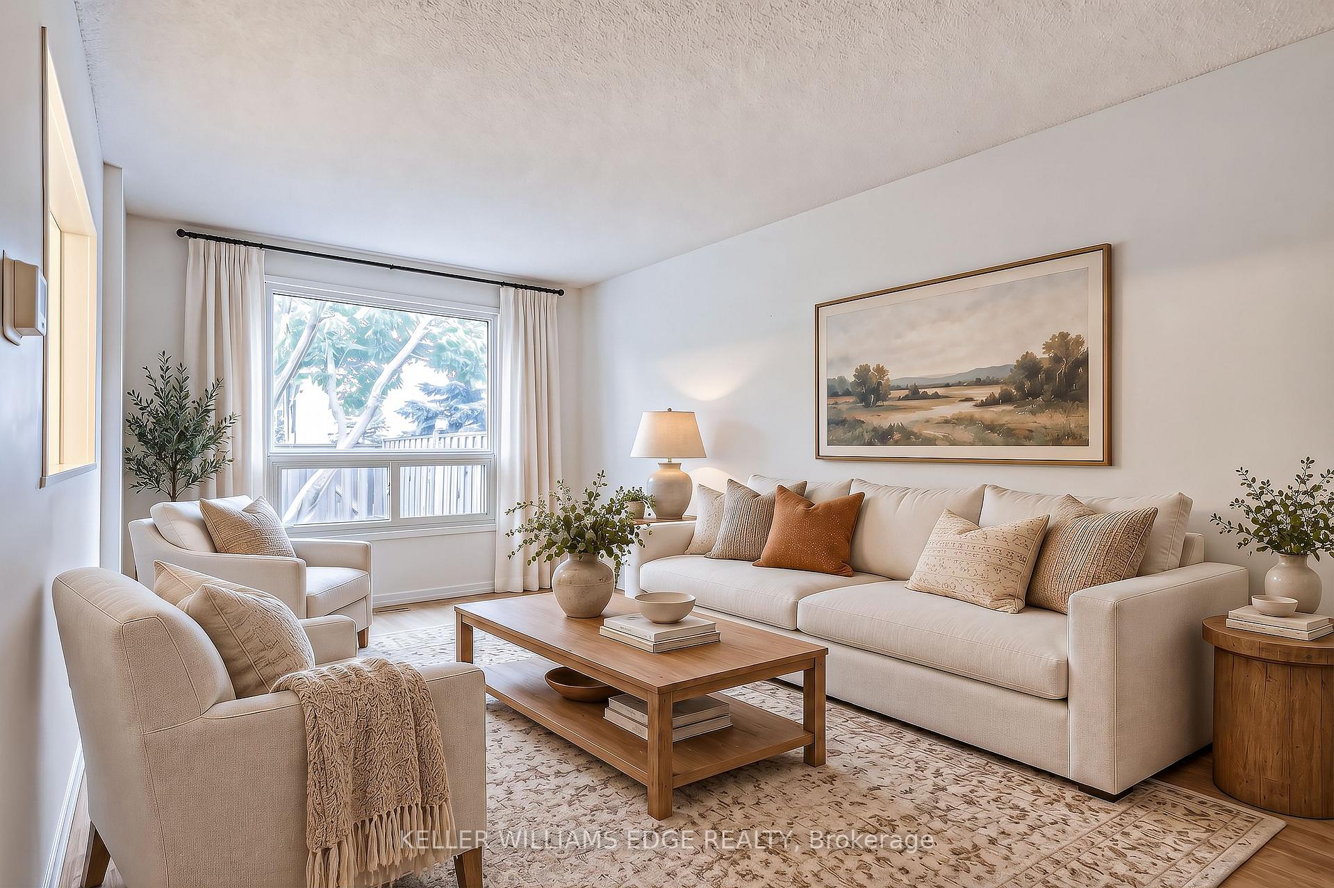 Photo 4 of Unit 13, 1350 Limeridge Road E, Hamilton, Trenholme — HOMEH