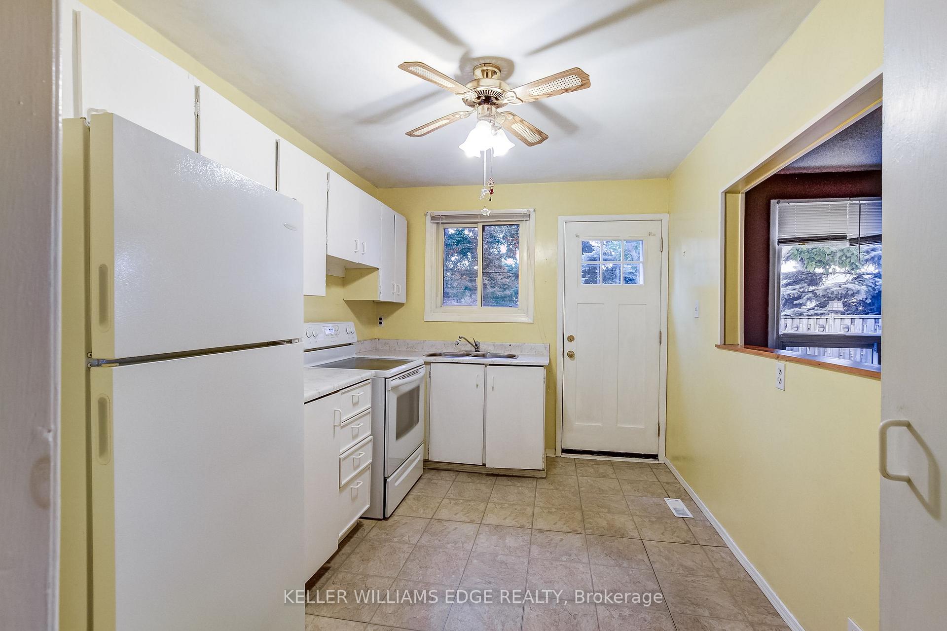 Photo 7 of Unit 13, 1350 Limeridge Road E, Hamilton, Trenholme — HOMEH