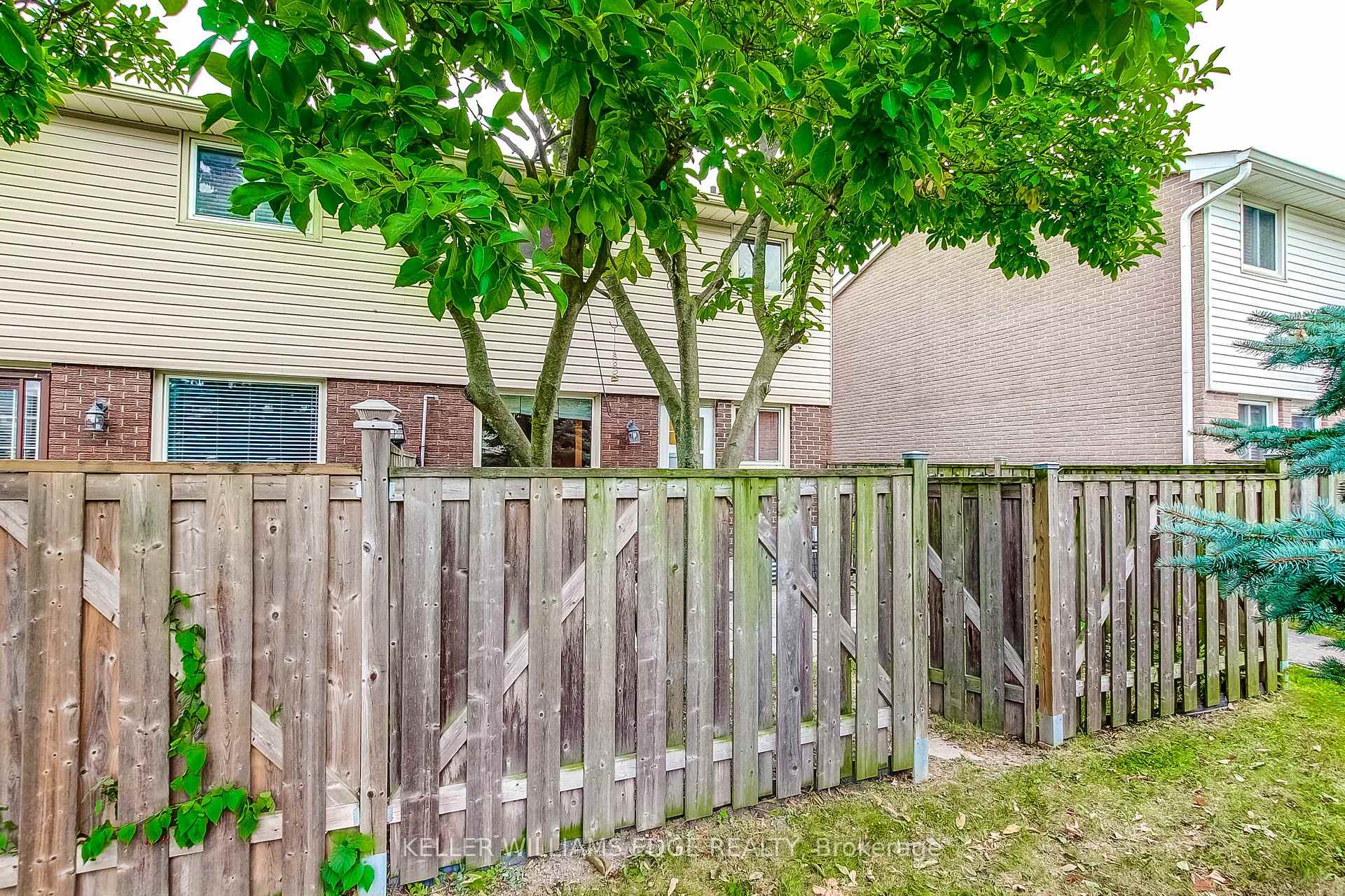 Photo 25 of Unit 13, 1350 Limeridge Road E, Hamilton, Trenholme — HOMEH