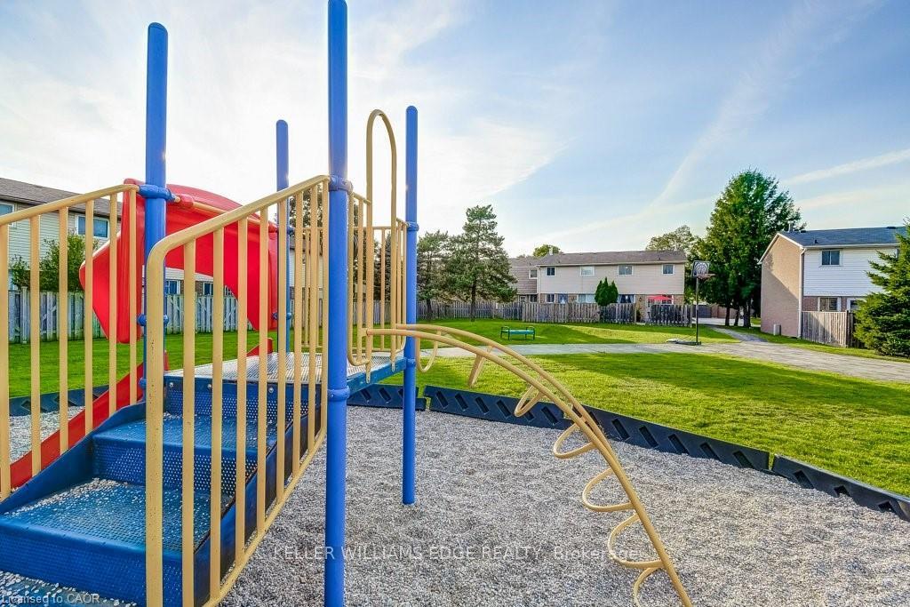 Photo 27 of Unit 13, 1350 Limeridge Road E, Hamilton, Trenholme — HOMEH