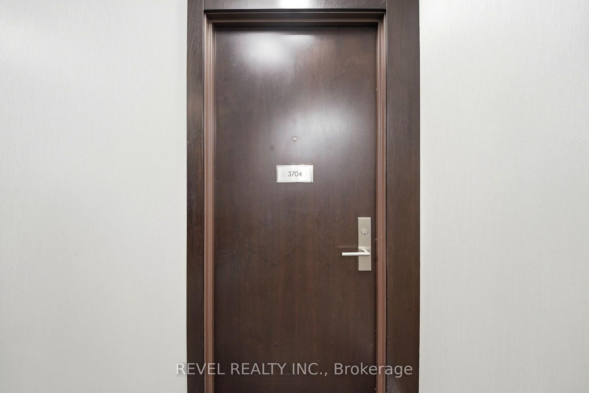 Photo 4 of Unit 3704, 50 Absolute Avenue E, Mississauga, City Centre — HOMEH