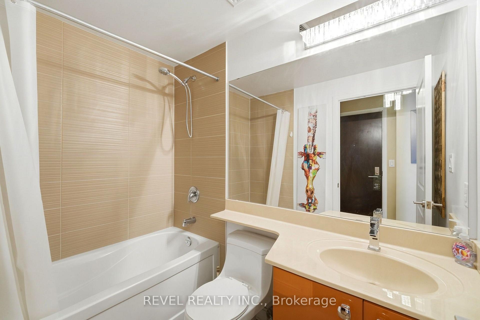 Photo 8 of Unit 3704, 50 Absolute Avenue E, Mississauga, City Centre — HOMEH