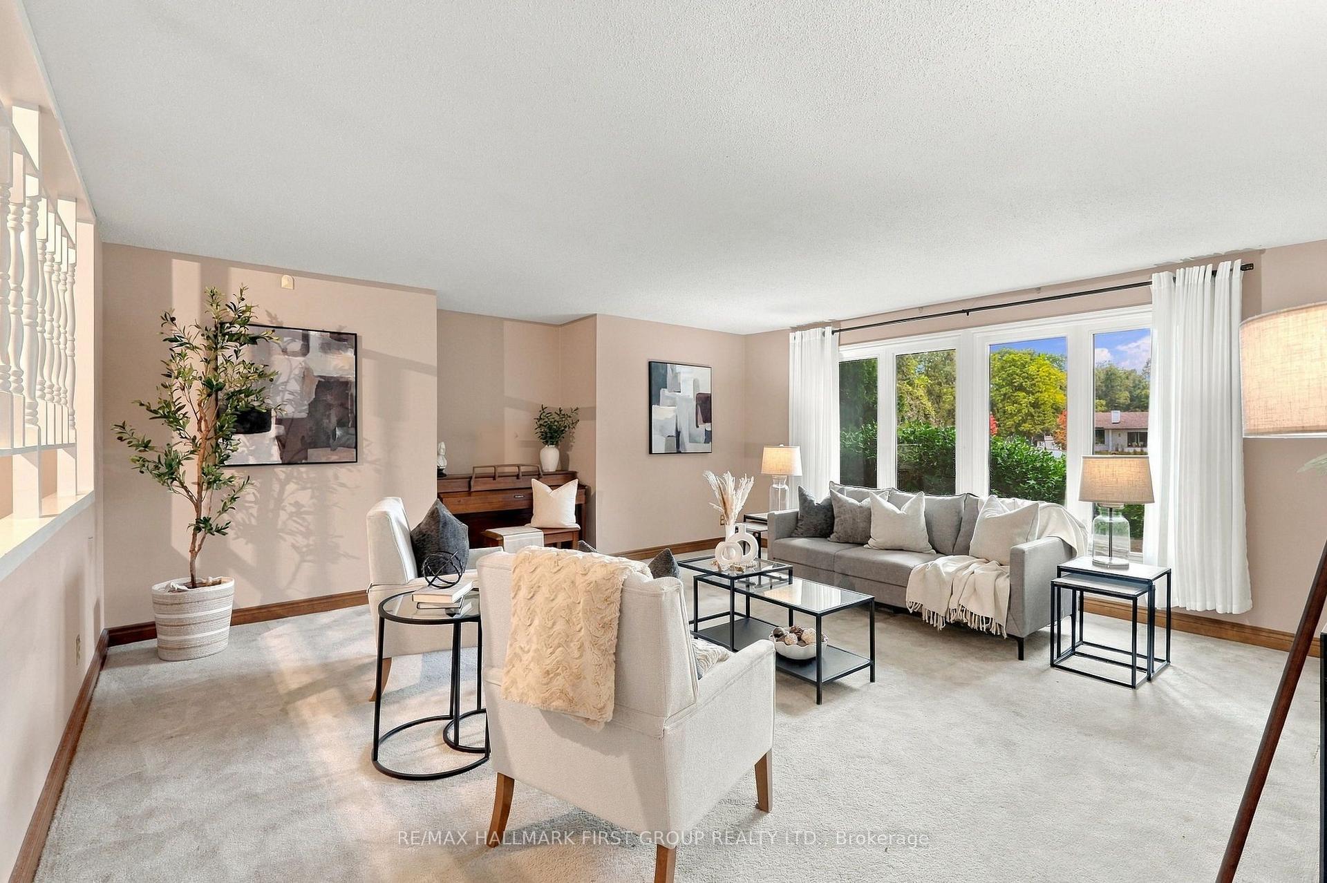 Photo 7 of 4 Mcnamara Court, Ajax, Northwest Ajax — HOMEH