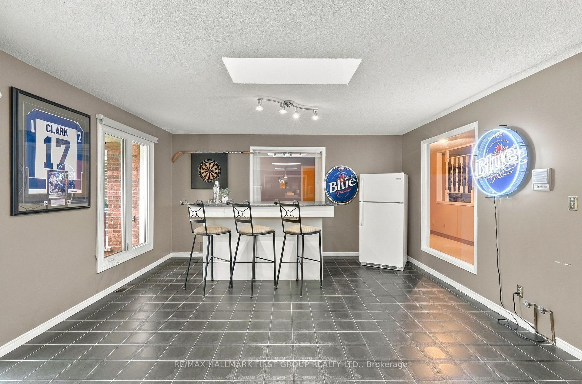 Photo 16 of 4 Mcnamara Court, Ajax, Northwest Ajax — HOMEH