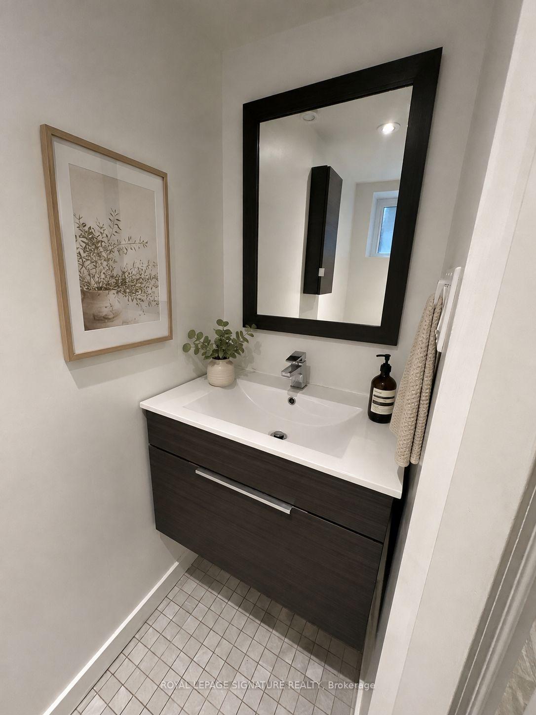 Photo 6 of Unit Lower, 22 Curzon Street, Toronto, South Riverdale — HOMEH