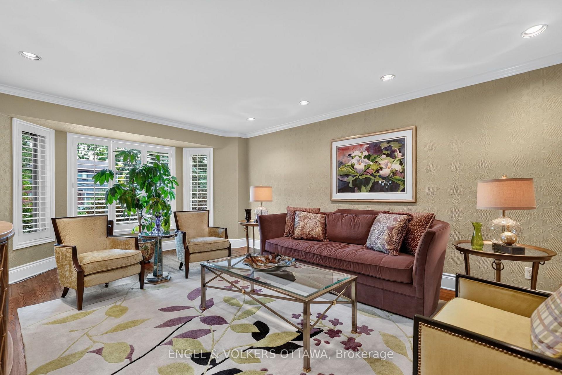 Photo 5 of 13 Lynhurst Avenue, Ottawa, Mooneys Bay/Riverside Park — HOMEH