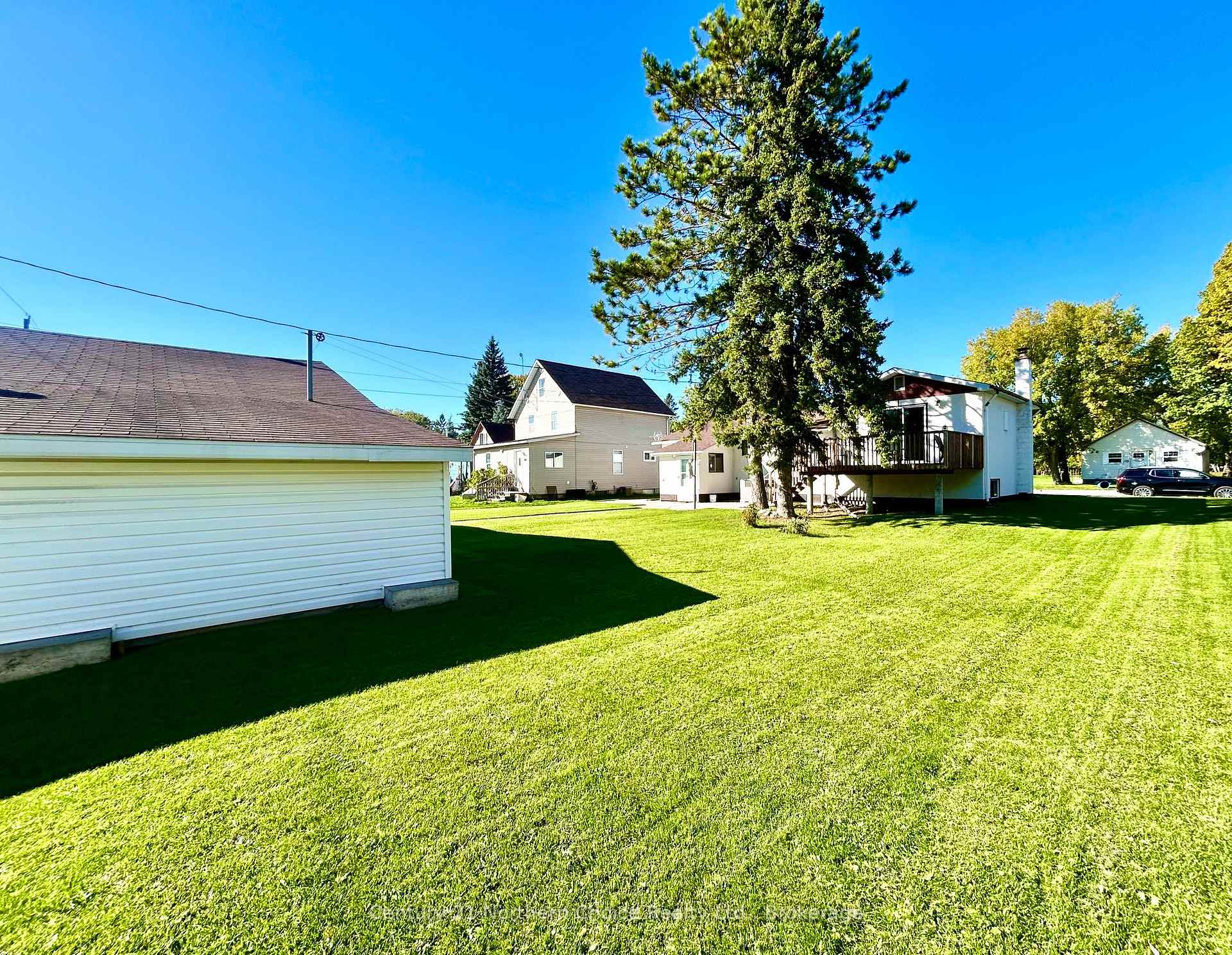 Photo 4 of 1021 Third Street E, Fort Frances — HOMEH