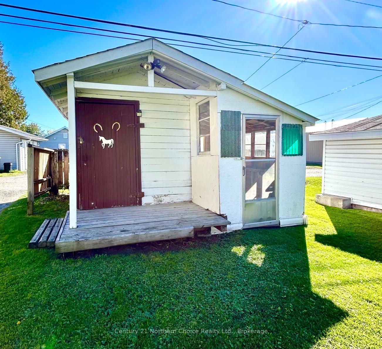 Photo 24 of 1021 Third Street E, Fort Frances — HOMEH