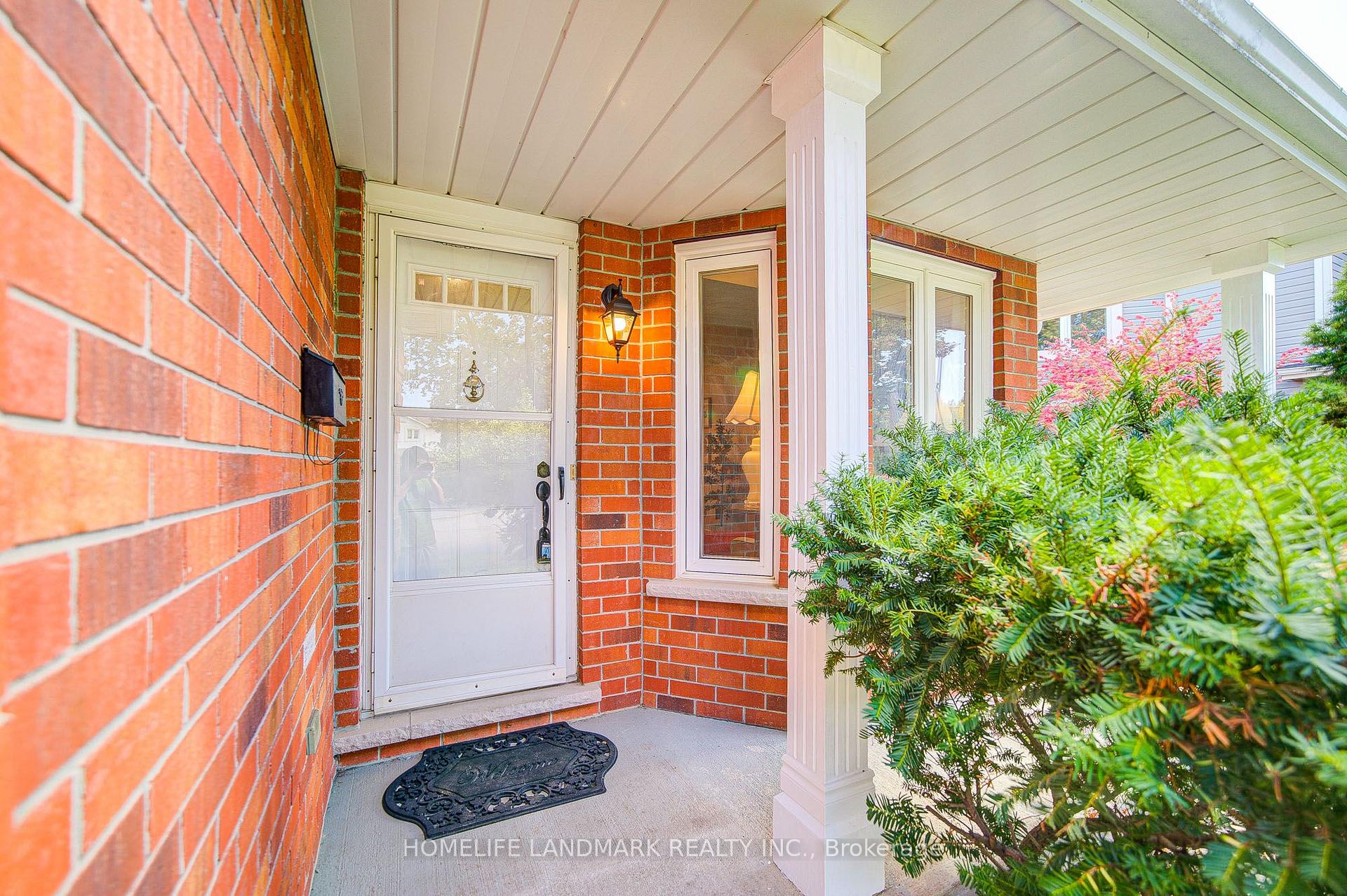 Photo 4 of 511 Baringham Place, Waterloo, Upper Beechwood — HOMEH
