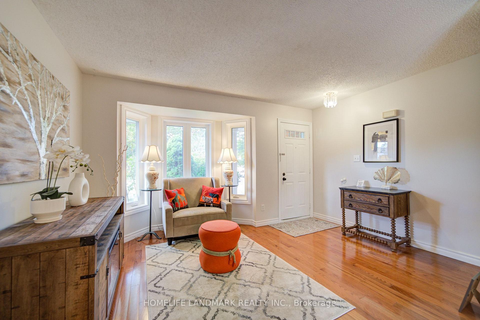 Photo 8 of 511 Baringham Place, Waterloo, Upper Beechwood — HOMEH
