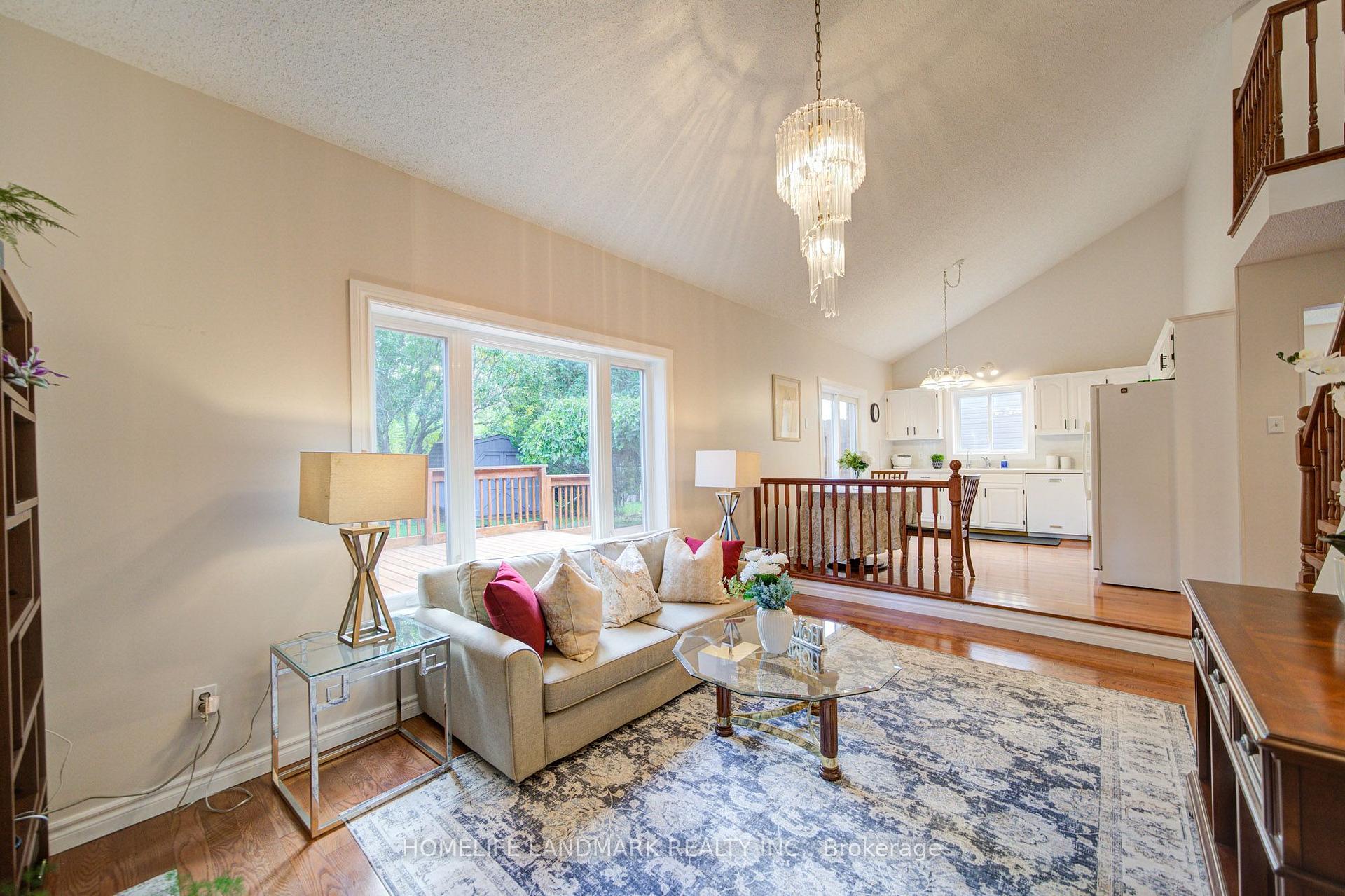 Photo 15 of 511 Baringham Place, Waterloo, Upper Beechwood — HOMEH