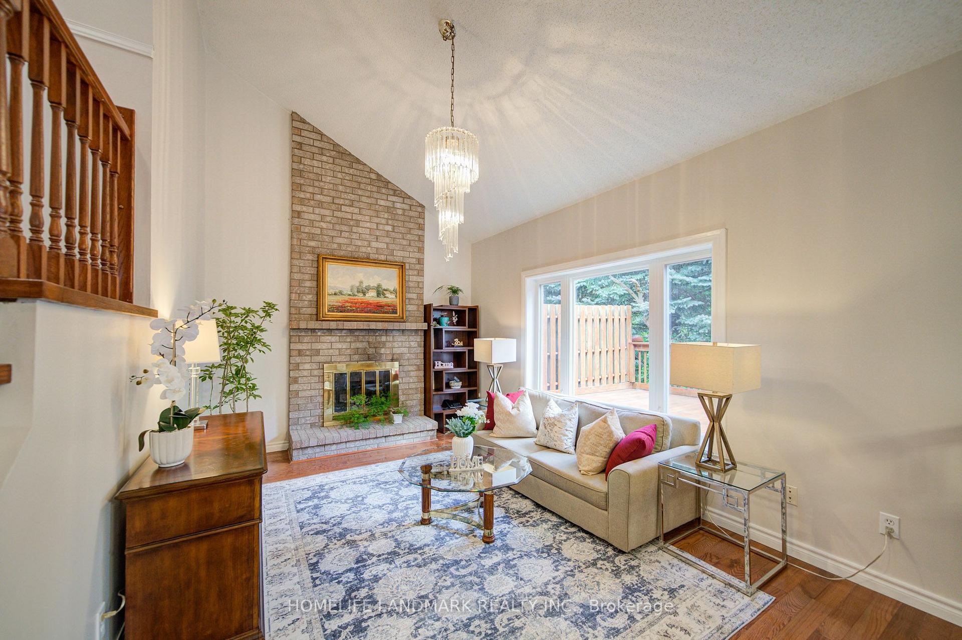 Photo 18 of 511 Baringham Place, Waterloo, Upper Beechwood — HOMEH