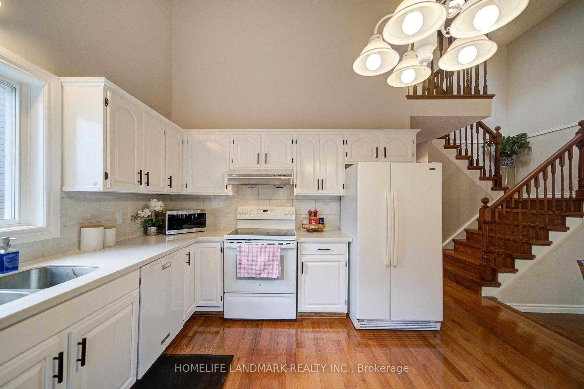 Photo 21 of 511 Baringham Place, Waterloo, Upper Beechwood — HOMEH