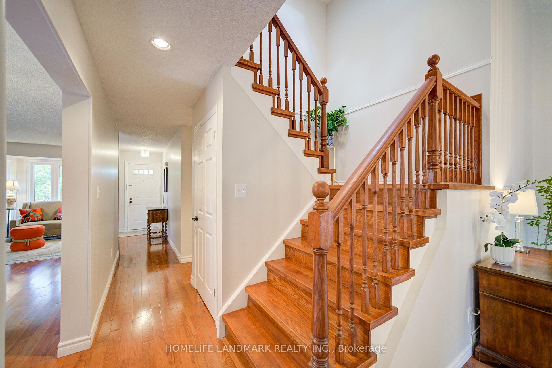 Photo 25 of 511 Baringham Place, Waterloo, Upper Beechwood — HOMEH