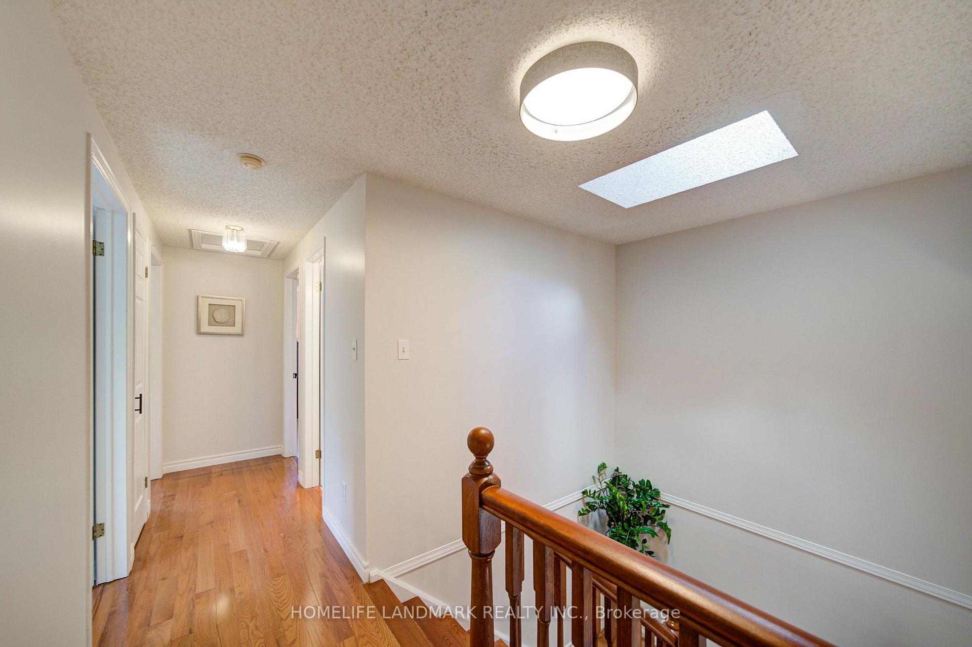 Photo 27 of 511 Baringham Place, Waterloo, Upper Beechwood — HOMEH