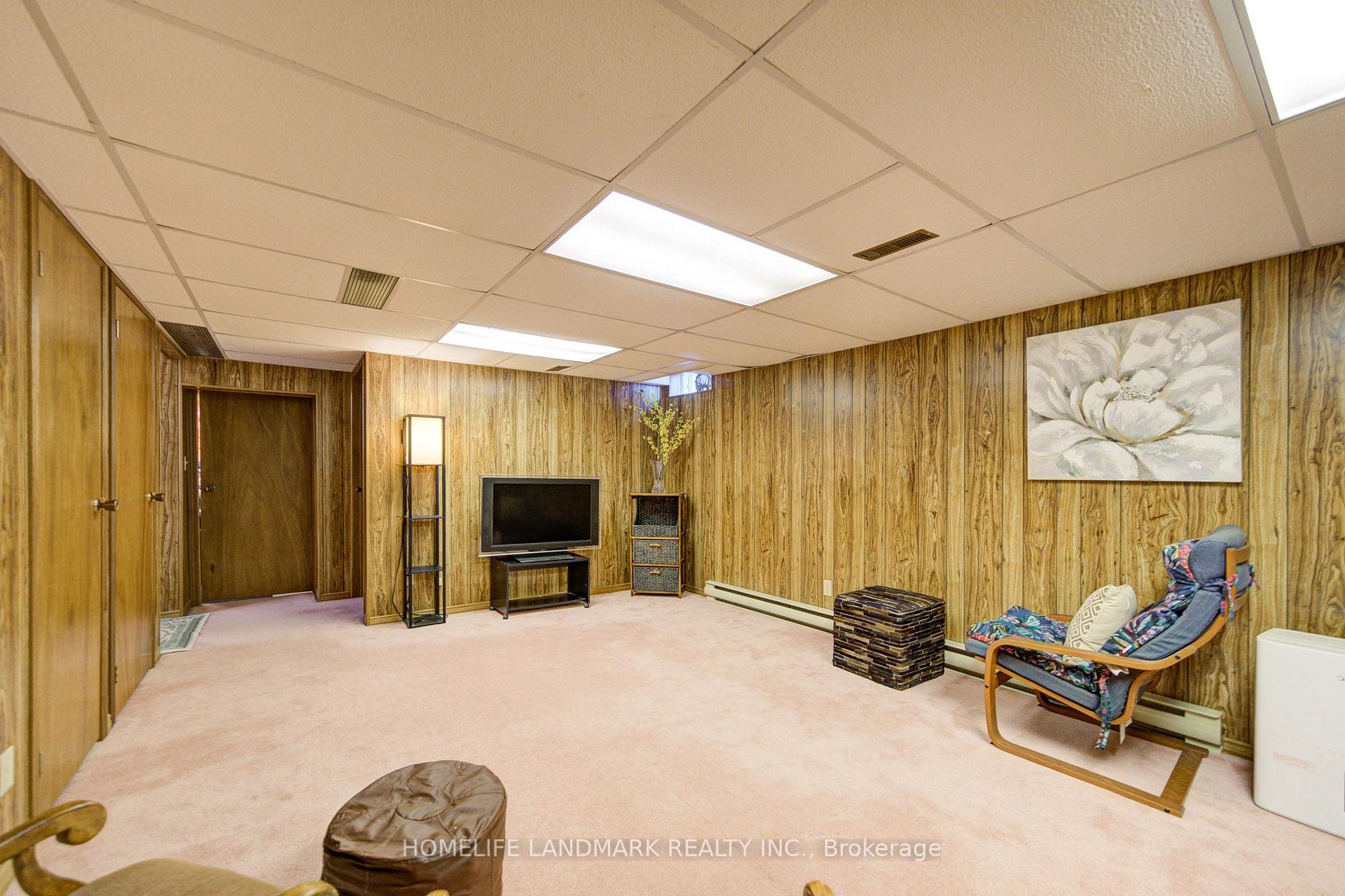 Photo 44 of 511 Baringham Place, Waterloo, Upper Beechwood — HOMEH