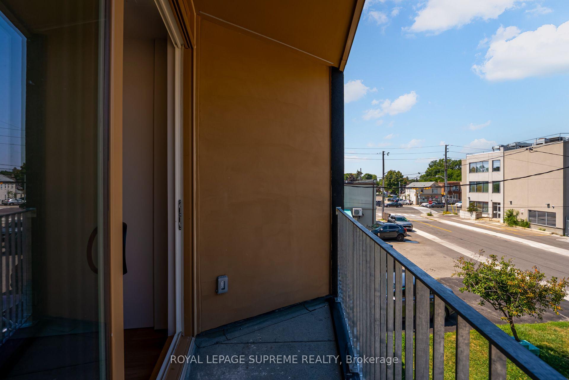 Photo 19 of Unit 3, 101 Bernice Crescent, Toronto, Rockcliffe-Smythe — HOMEH