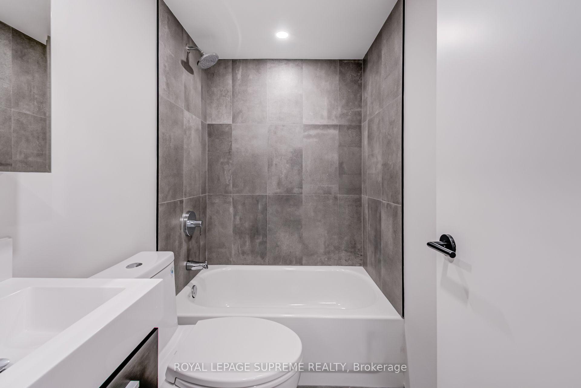 Photo 34 of Unit 3, 101 Bernice Crescent, Toronto, Rockcliffe-Smythe — HOMEH