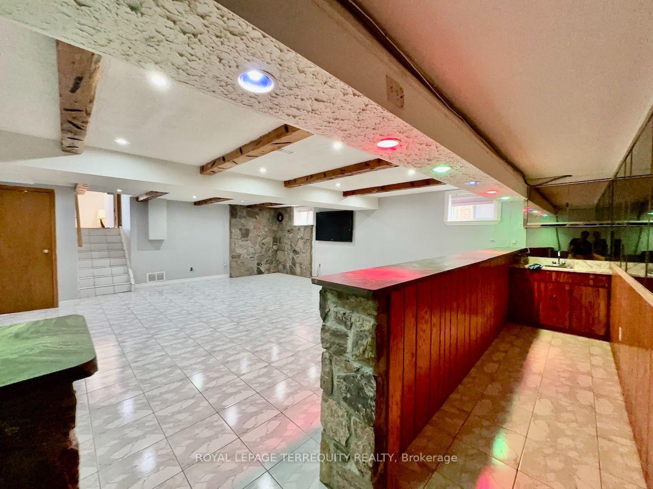 Photo 7 of Unit Lower Level, 13 Milford Crescent, Brampton, Central Park — HOMEH