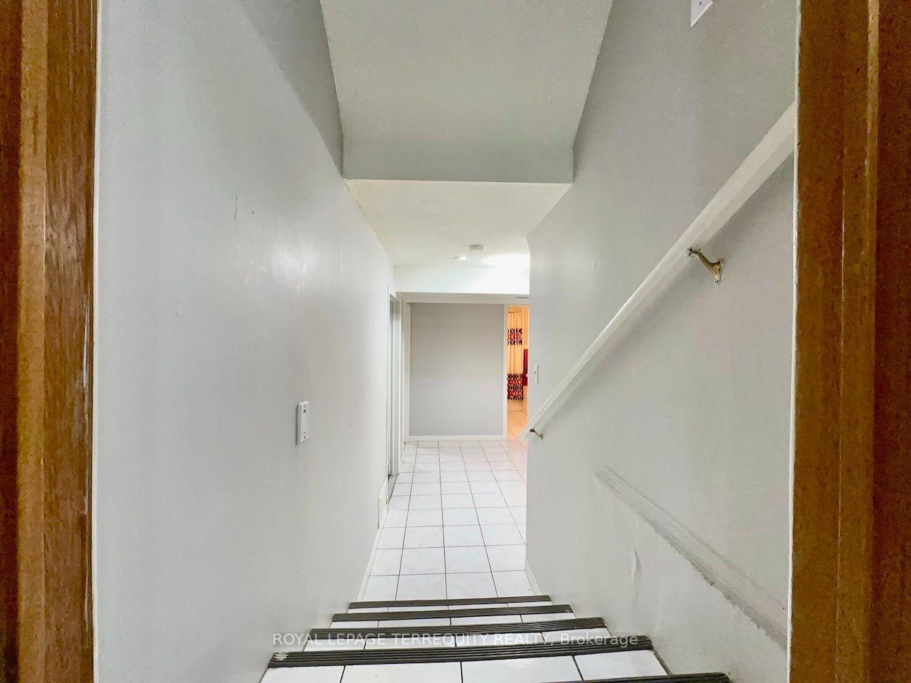 Photo 15 of Unit Lower Level, 13 Milford Crescent, Brampton, Central Park — HOMEH