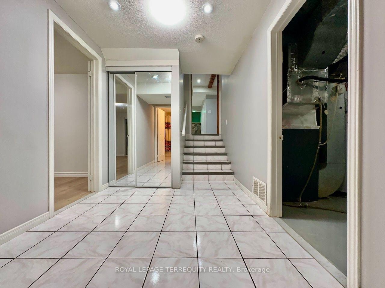 Photo 16 of Unit Lower Level, 13 Milford Crescent, Brampton, Central Park — HOMEH