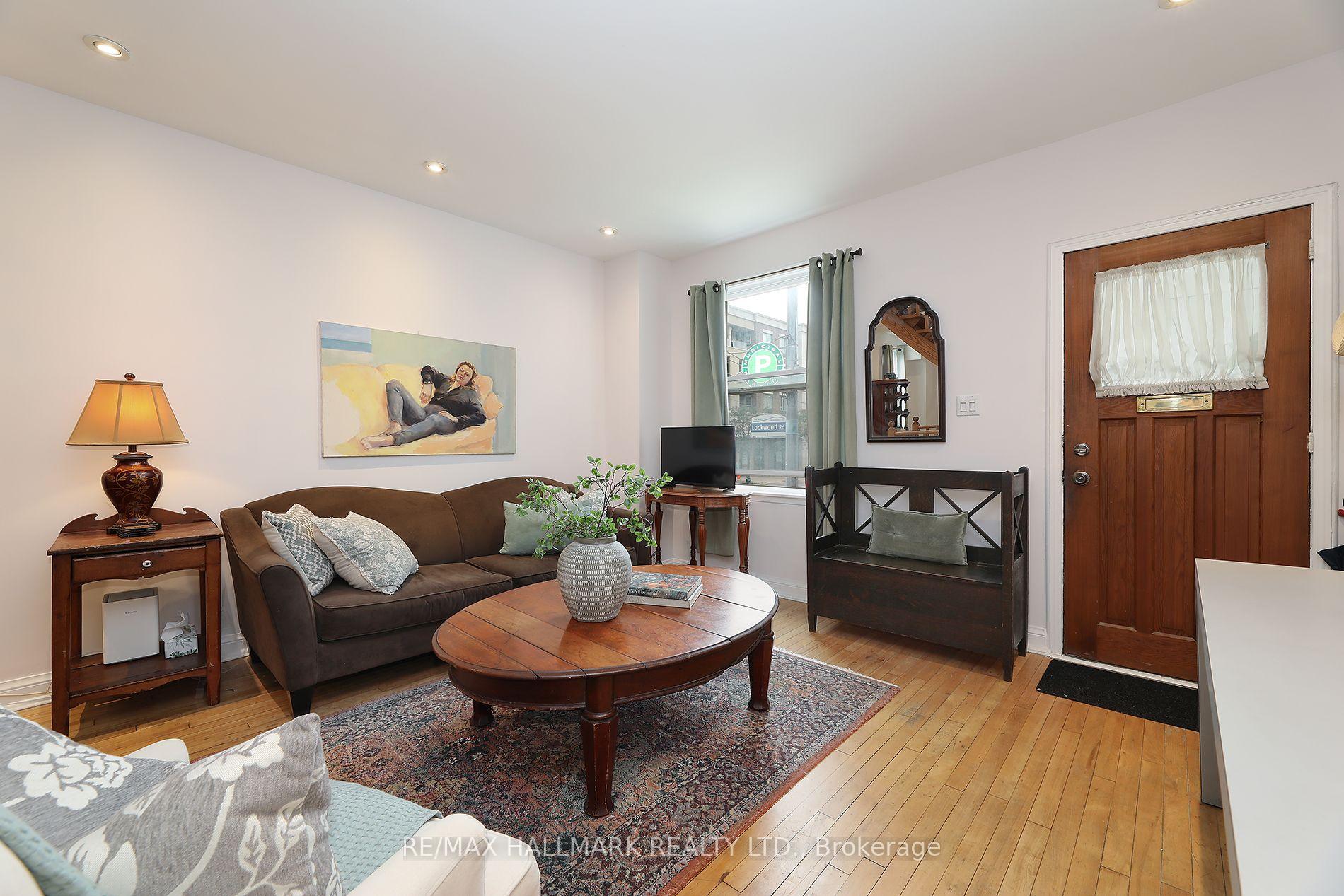 Photo 6 of 1 Lockwood Road, Toronto, The Beaches — HOMEH