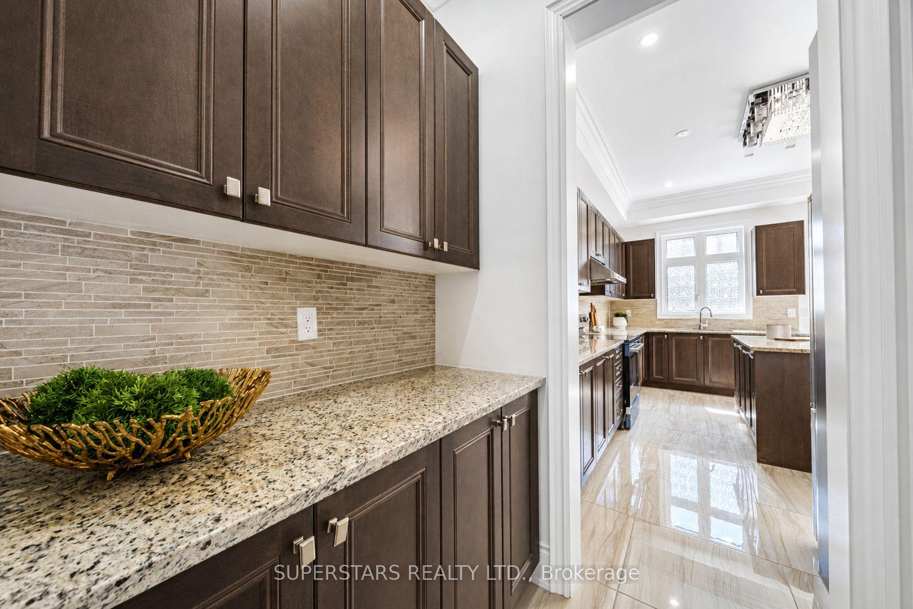 Photo 22 of 20 Wellman Drive, Richmond Hill, Oak Ridges Lake Wilcox — HOMEH