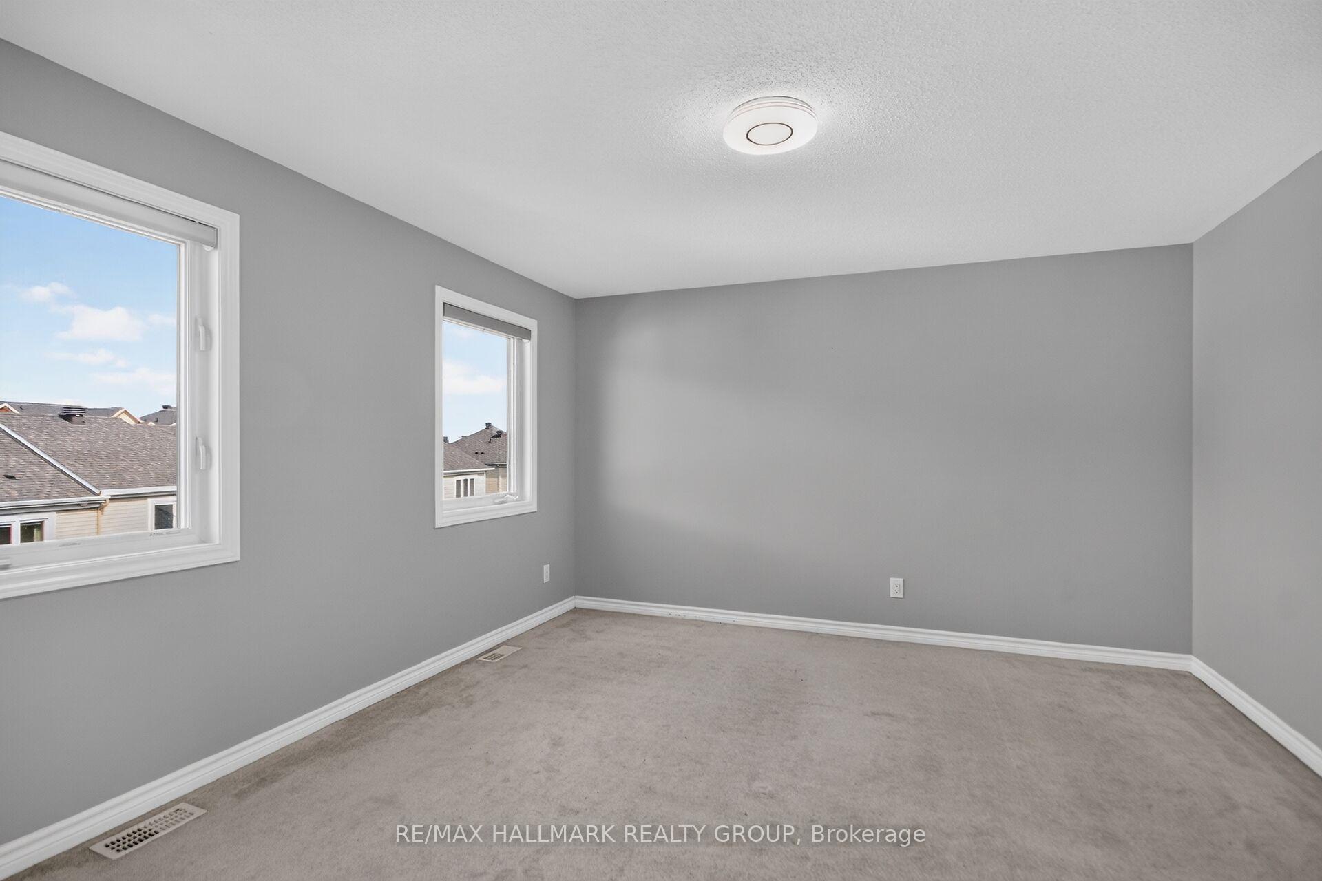 Photo 30 of 18 Sweetbay Circle, Ottawa, Stittsville (North) — HOMEH