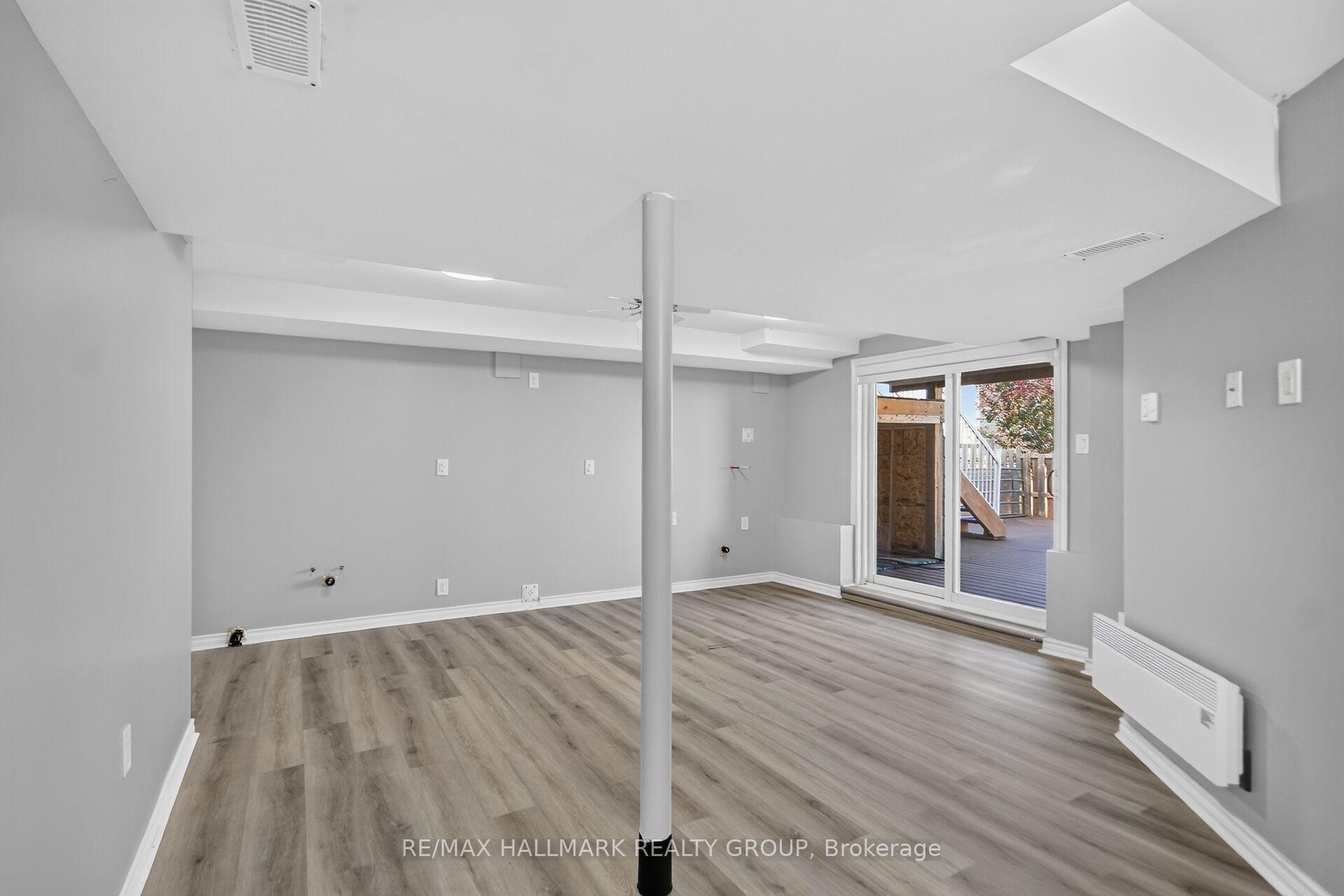 Photo 38 of 18 Sweetbay Circle, Ottawa, Stittsville (North) — HOMEH