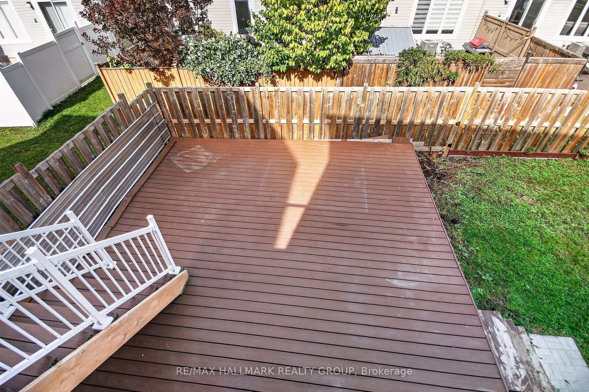 Photo 41 of 18 Sweetbay Circle, Ottawa, Stittsville (North) — HOMEH