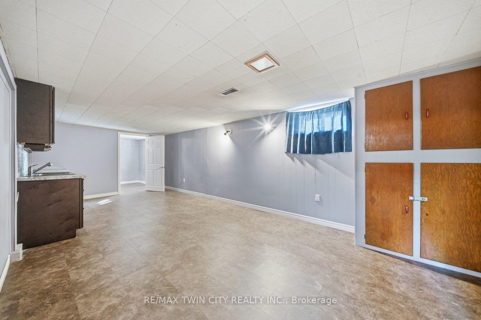 Photo 21 of 146 Superior Street, Brantford, Eagle Place East — HOMEH