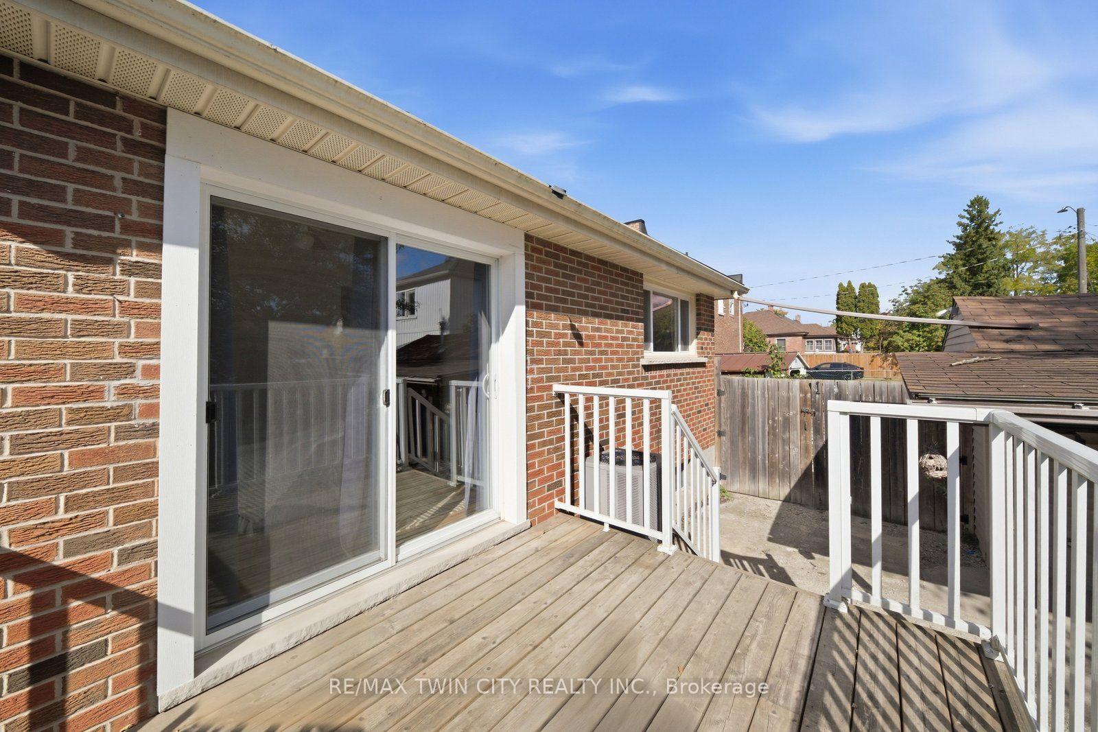 Photo 29 of 146 Superior Street, Brantford, Eagle Place East — HOMEH