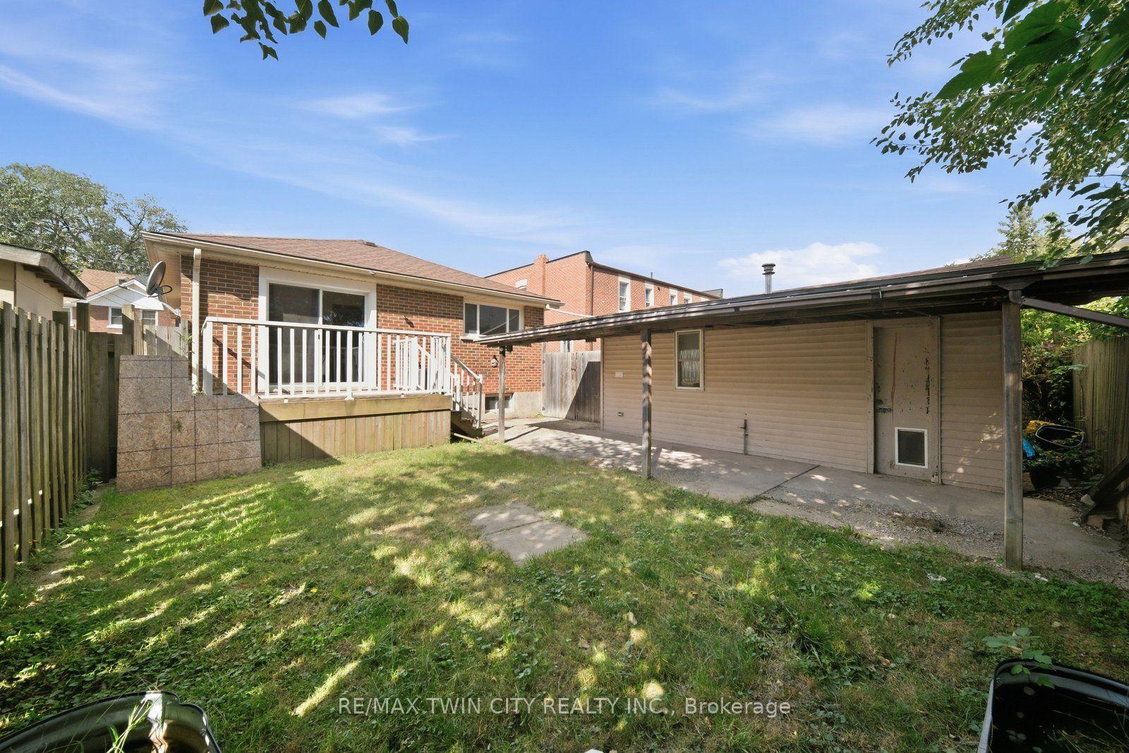 Photo 33 of 146 Superior Street, Brantford, Eagle Place East — HOMEH