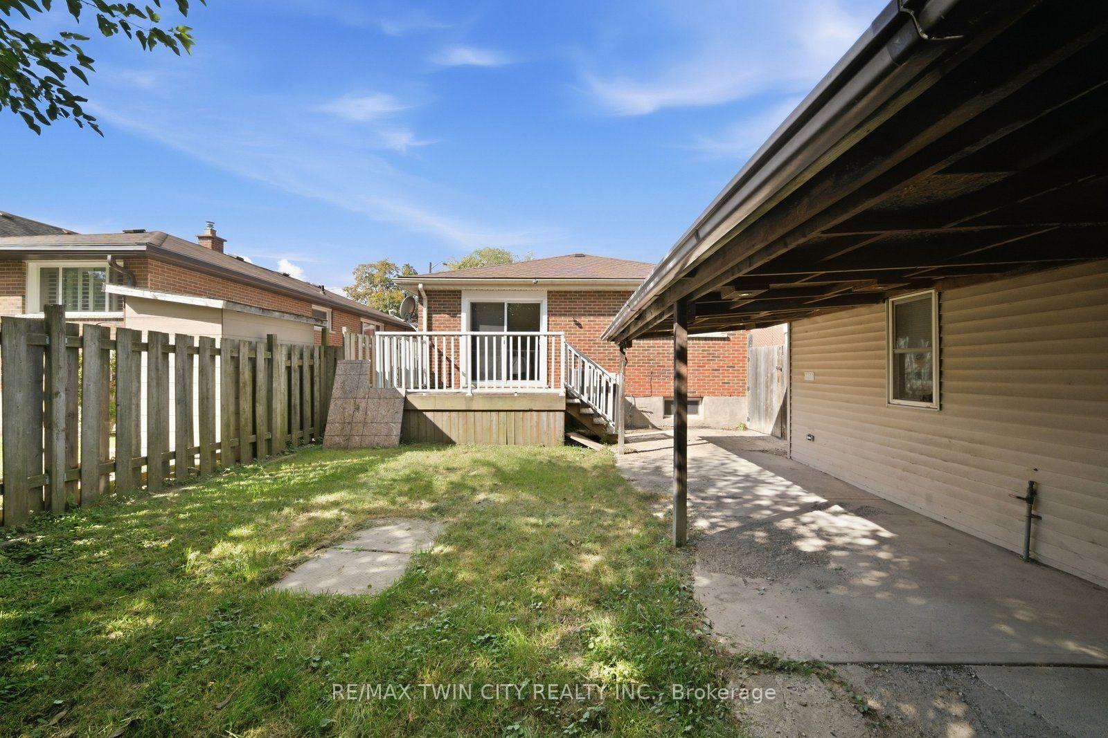 Photo 34 of 146 Superior Street, Brantford, Eagle Place East — HOMEH