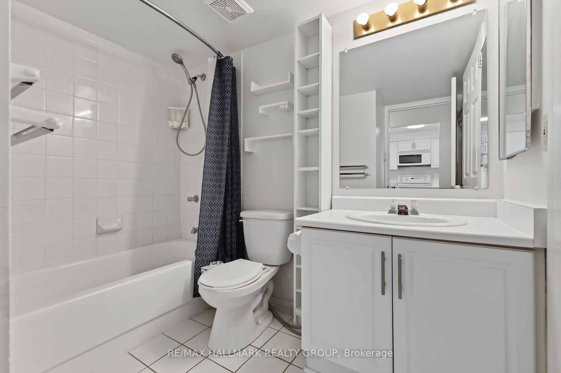 Photo 26 of Unit 701, 1440 Heron Road, Ottawa, Heron Gate — HOMEH